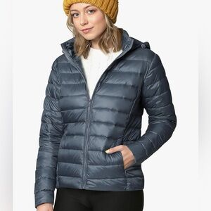 Women's Ultra Light Weight Packable Down Jacket with Removable Hoodie
